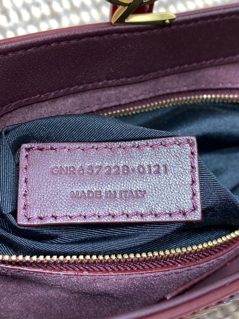 Y51 hobo bags